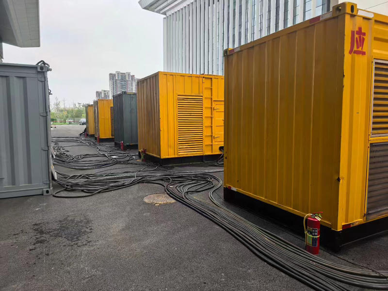 南芬不同季节柴油发电机组保养有哪些注意事项?